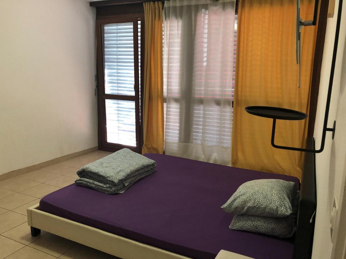 33a - No Bikes - Self Check-in Homestay *